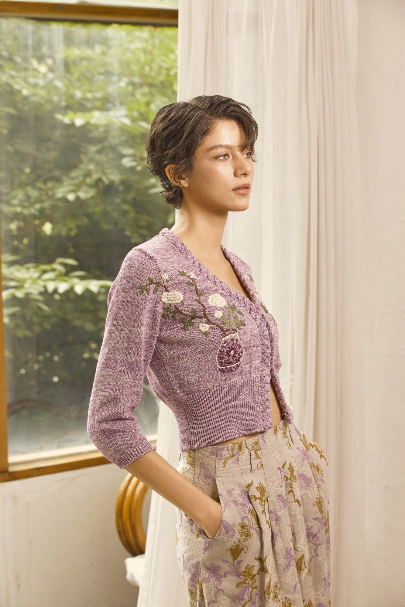 Linen cotton embroidery capri cardigan